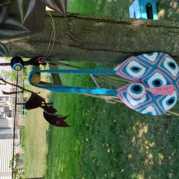 Handmade Crochet Women's Evil 👀 Eye Design Shoulder Bag - Picture 11 of 15